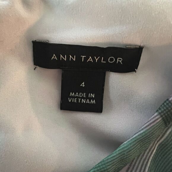 Ann Taylor Women’s Dress 4 Plaid - Picture 3 of 4